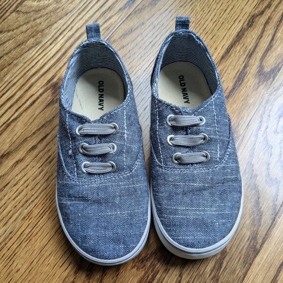 Old Navy Classic Chambray slip on shoes size 10 - Picture 1 of 9